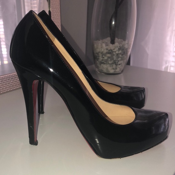 Authentic Christian louboutin - Picture 1 of 4